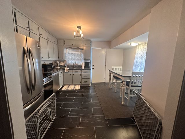 813 N Military Ave, Lawrenceburg, TN 38464