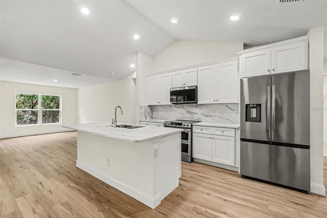 5392 CILLETTE AVENUE, North Port, FL 34288