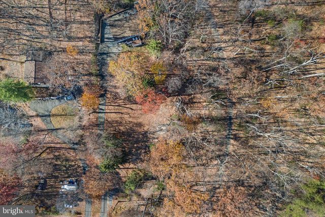 2400 YOUNGS DR, Haymarket, VA 20169