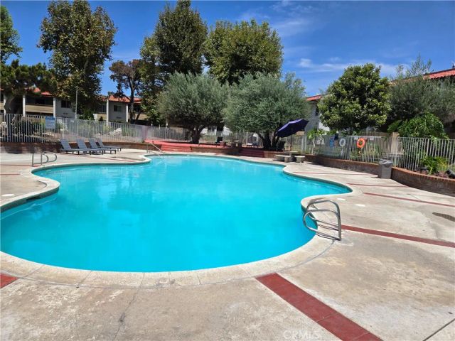 2501 W Sunflower F4, Santa Ana, CA 92704