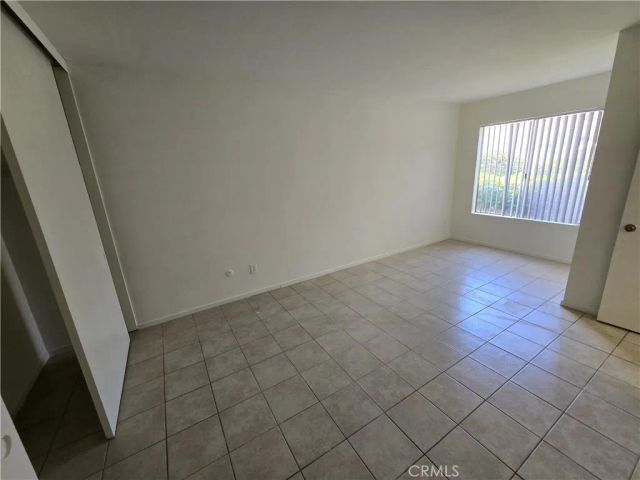 2501 W Sunflower F4, Santa Ana, CA 92704