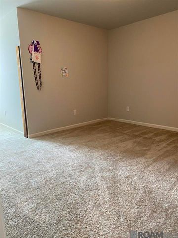 1058 Shadow Bluff Dr, Baton Rouge, LA 70820