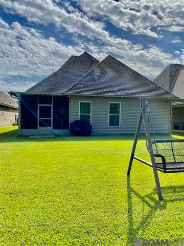 1058 Shadow Bluff Dr, Baton Rouge, LA 70820