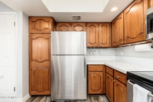 12212 N Paradise Village Parkway S 129, Phoenix, AZ 85032