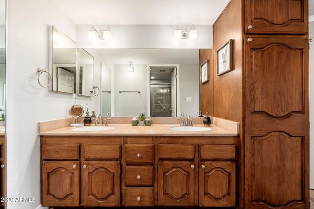 12212 N Paradise Village Parkway S 129, Phoenix, AZ 85032