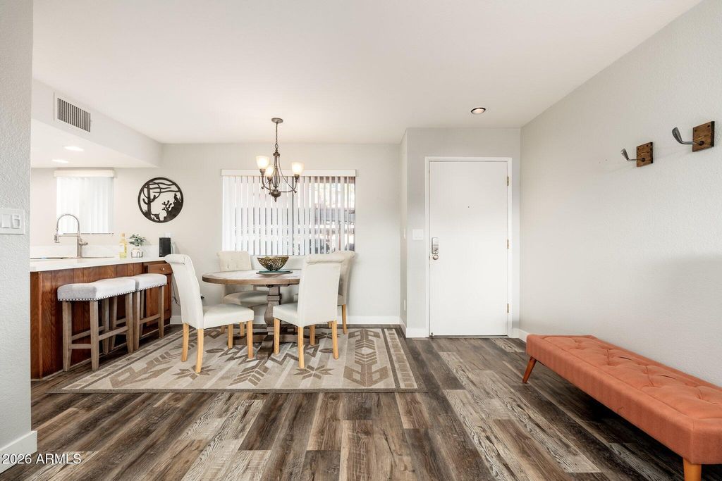 Image 8 of property listing at 12212 N Paradise Village Parkway S 129, Phoenix, AZ 85032