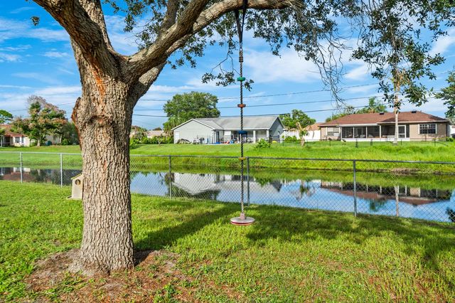 2367 SE Rock Springs Drive, Port St. Lucie, FL 34952