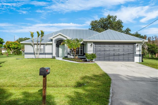 2367 SE Rock Springs Drive, Port St. Lucie, FL 34952