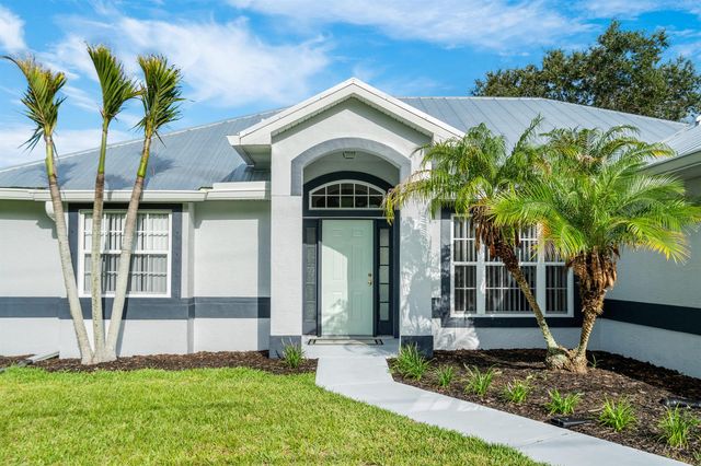 2367 SE Rock Springs Drive, Port St. Lucie, FL 34952
