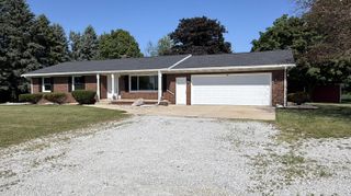 100 S 500 W, La Porte, IN 46350