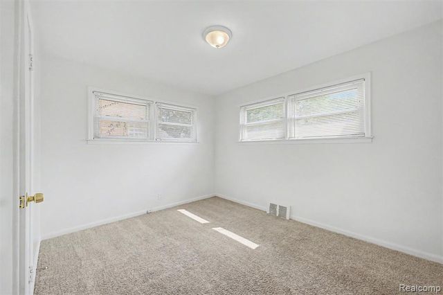 8835 Robson Street, Detroit, MI 48228