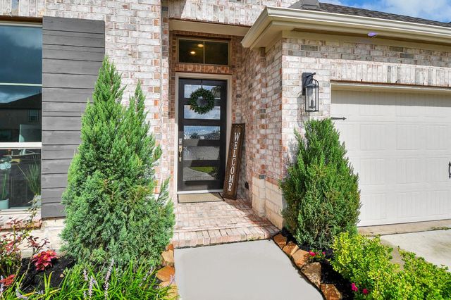 1711 Rustling Creek Drive, Missouri City, TX 77459