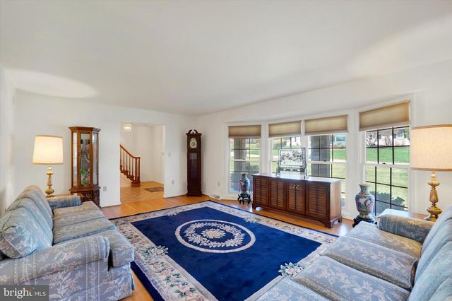 3745 STARVIEW DR, York, PA 17402