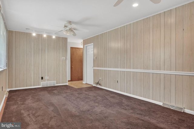 426 SIOUX DR, Mechanicsburg, PA 17050