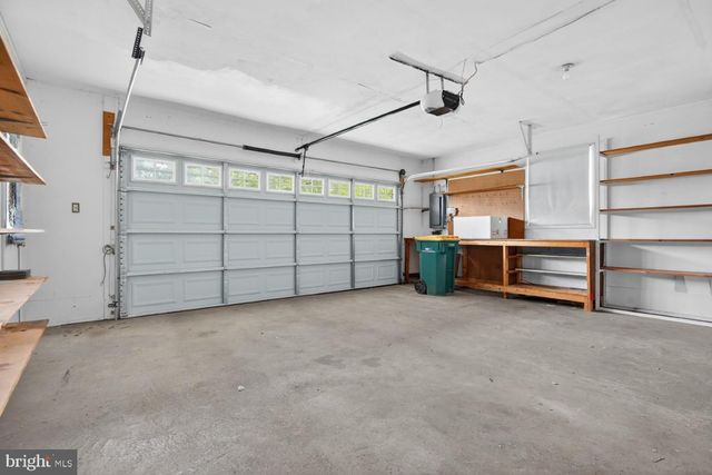 426 SIOUX DR, Mechanicsburg, PA 17050
