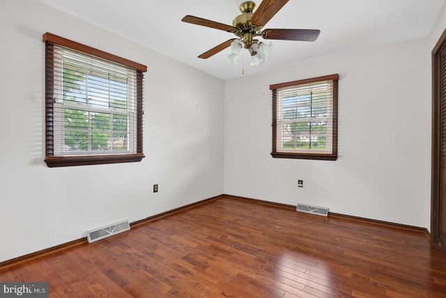 426 SIOUX DR, Mechanicsburg, PA 17050