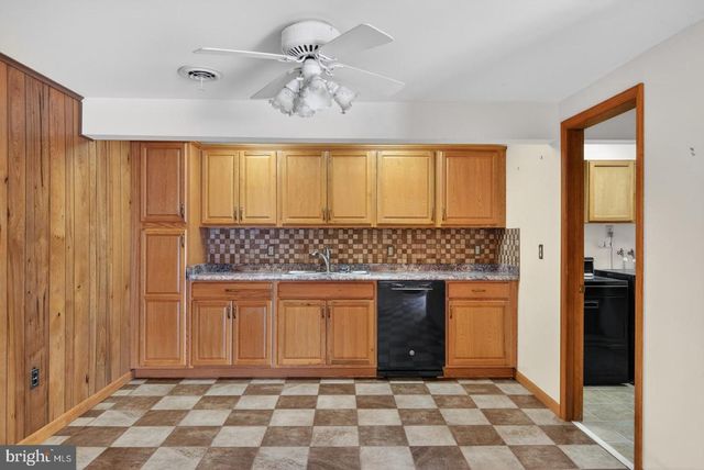 426 SIOUX DR, Mechanicsburg, PA 17050