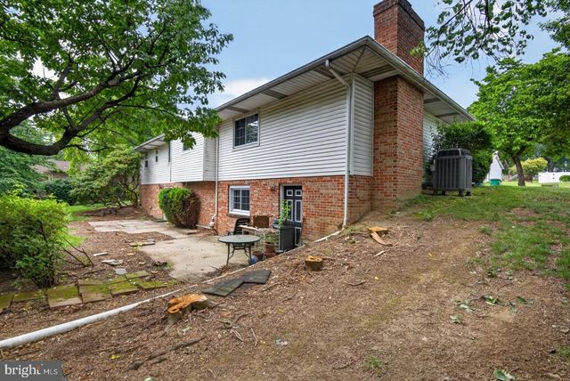 426 SIOUX DR, Mechanicsburg, PA 17050