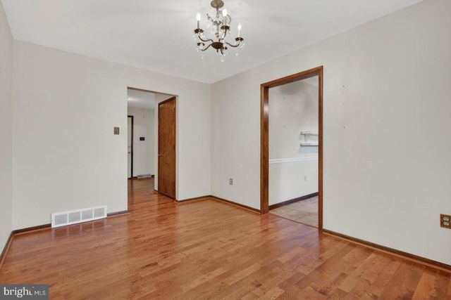 426 SIOUX DR, Mechanicsburg, PA 17050