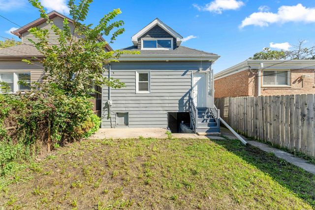 8950 S Lowe Avenue, Chicago, IL 60620
