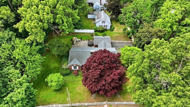 130 Connecticut Ave, Springfield, MA 01104