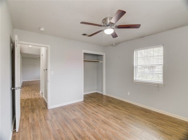 2101 Sycamore Place, Springdale, AR 72762