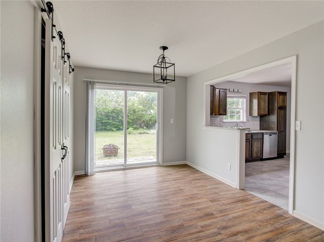 2101 Sycamore Place, Springdale, AR 72762