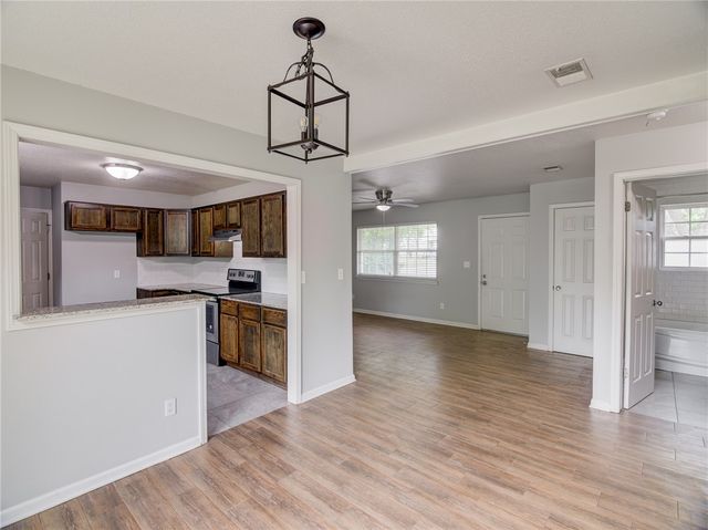 2101 Sycamore Place, Springdale, AR 72762