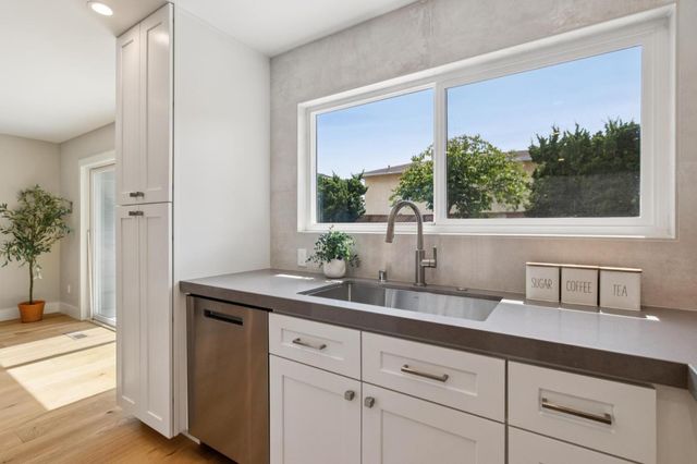 935 Circle Drive, Santa Clara, CA 95050