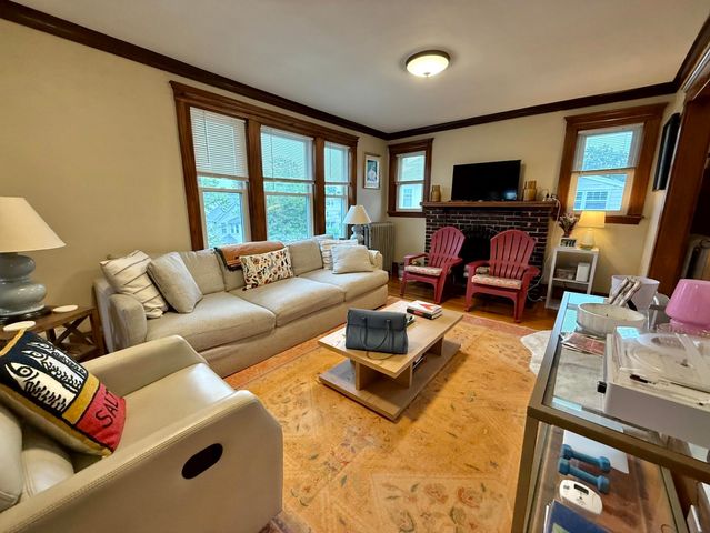 666 Belmont St 2, Watertown, MA 02472