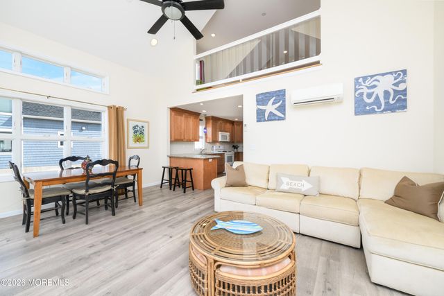 142 Black Point Road H9, Rumson, NJ 07760