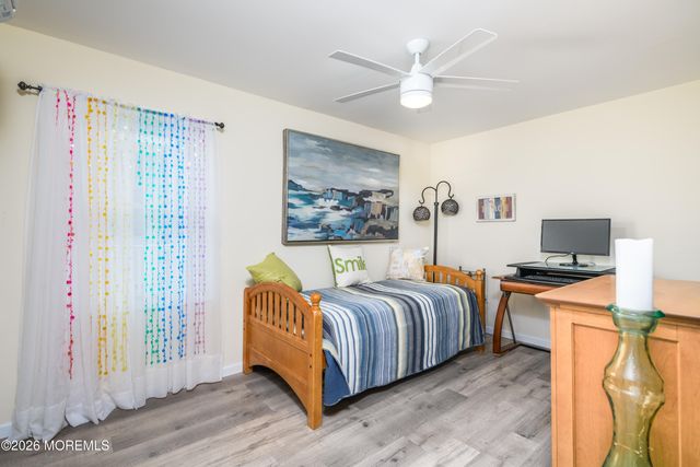 142 Black Point Road H9, Rumson, NJ 07760