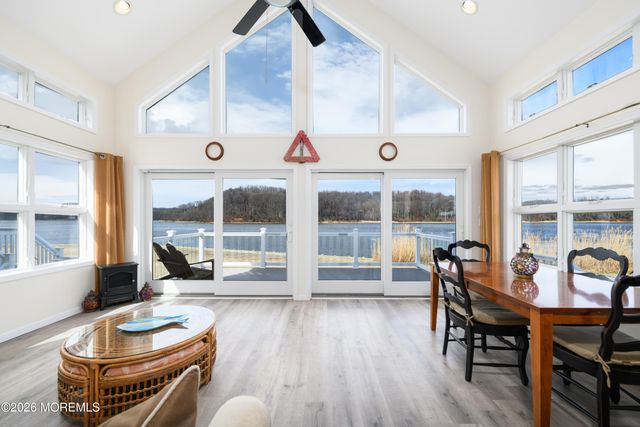 142 Black Point Road H9, Rumson, NJ 07760