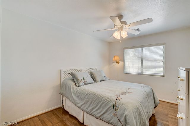 5707 Great Eagle Court, Las Vegas, NV 89122