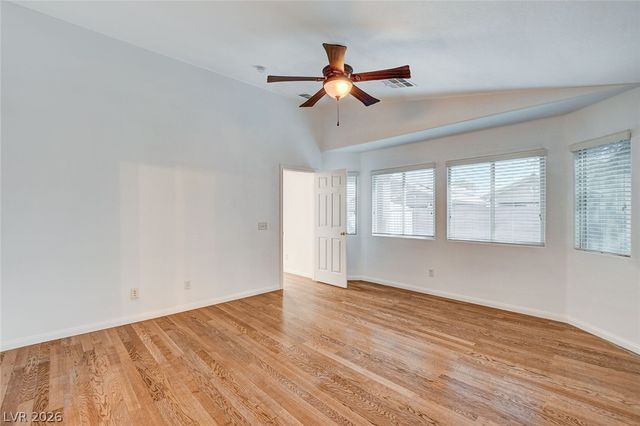 5707 Great Eagle Court, Las Vegas, NV 89122