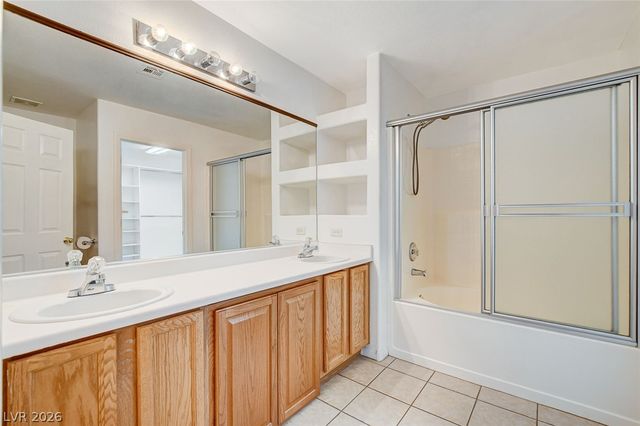 5707 Great Eagle Court, Las Vegas, NV 89122