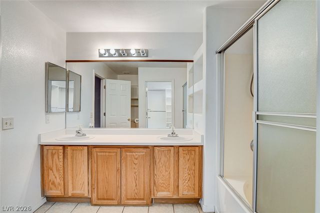 5707 Great Eagle Court, Las Vegas, NV 89122