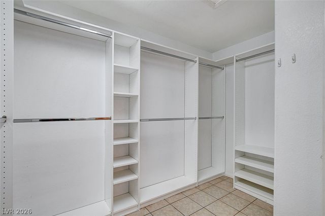 5707 Great Eagle Court, Las Vegas, NV 89122