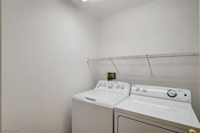 5707 Great Eagle Court, Las Vegas, NV 89122