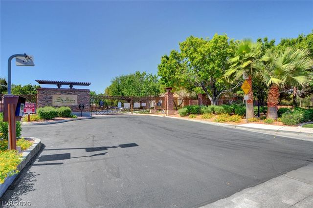 5707 Great Eagle Court, Las Vegas, NV 89122
