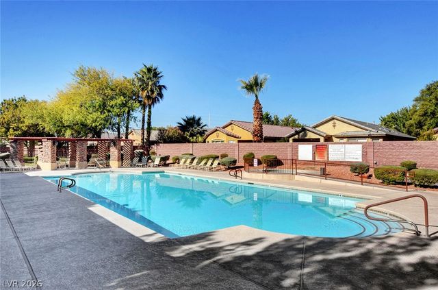 5707 Great Eagle Court, Las Vegas, NV 89122