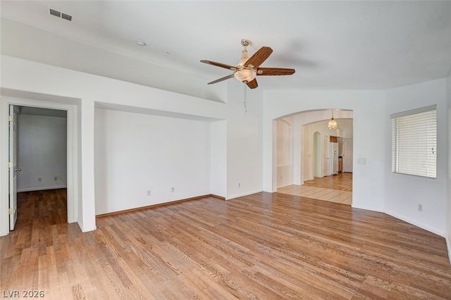 5707 Great Eagle Court, Las Vegas, NV 89122