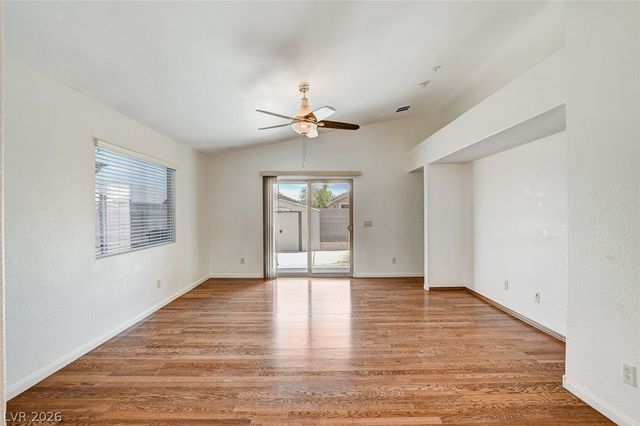 5707 Great Eagle Court, Las Vegas, NV 89122