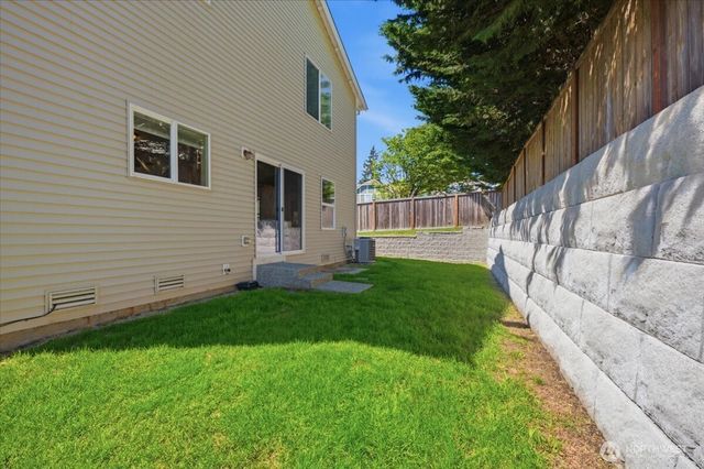 2203 116th Drive SE, Lake Stevens, WA 98258