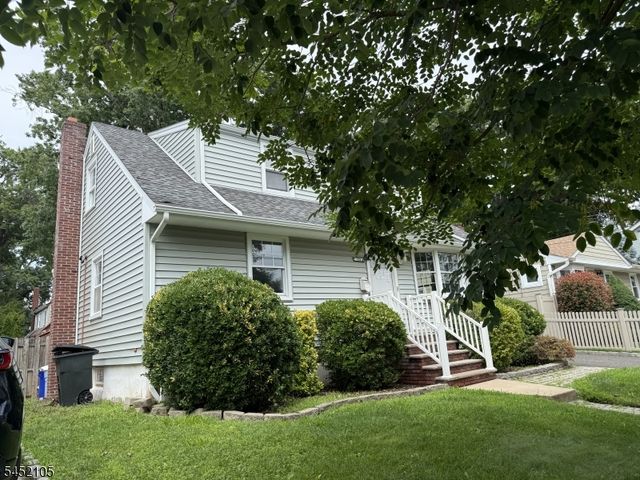 525 Sycamore St, Rahway City, NJ 07065
