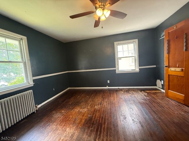 525 Sycamore St, Rahway City, NJ 07065
