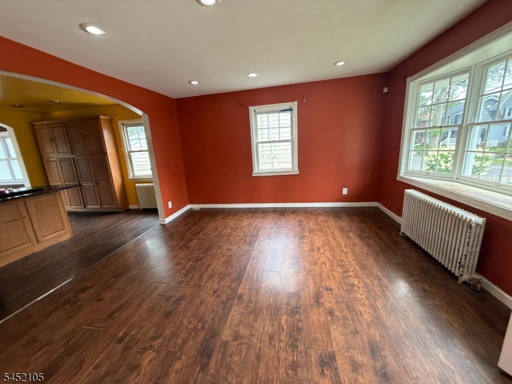 525 Sycamore St, Rahway City, NJ 07065 — photo 4