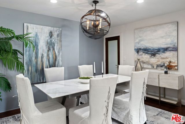 12011 Goshen Avenue 301, Los Angeles, CA 90049