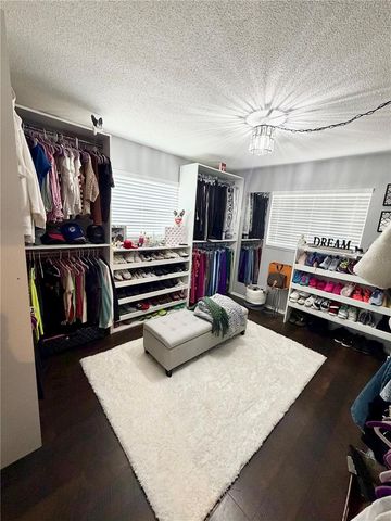 3233 TEAL AVENUE, Sarasota, FL 34232