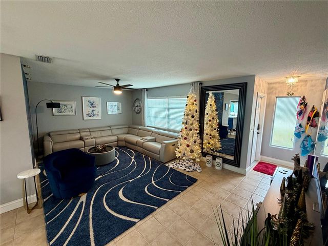 3233 TEAL AVENUE, Sarasota, FL 34232